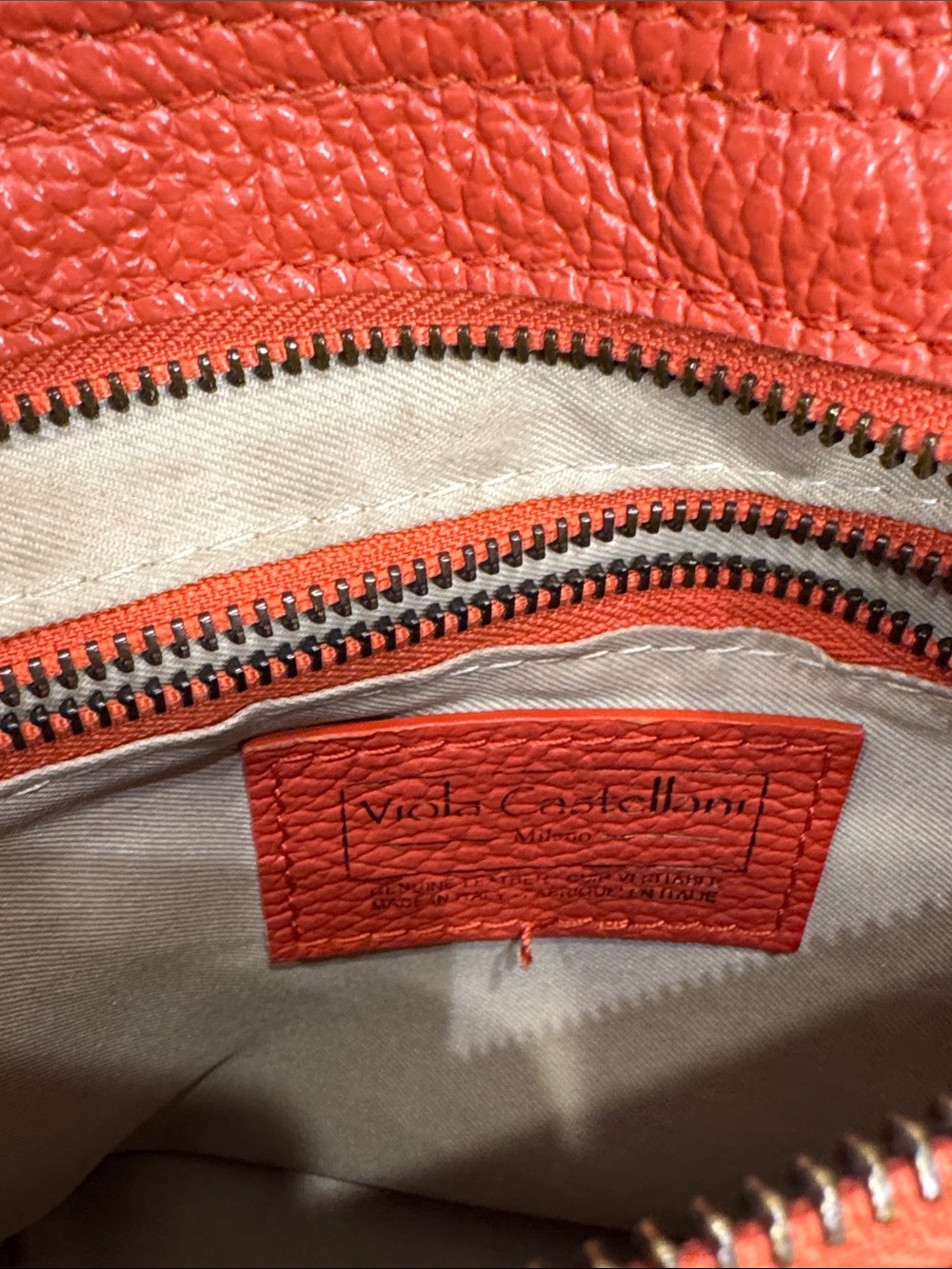 Viola Castellani Italian leather orange pebbled crossbody purse - Picture 3 of 4